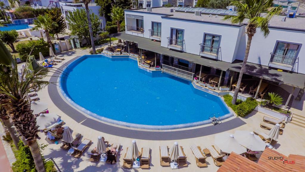 Costa 3s beach hotel 4 бодрум. Costa 3s Hotel Bodrum. Kassandra 3 Турция Бодрум. Petunya Beach Resort. Bitez Kassandra Hotel 3 Турция Бодрум.